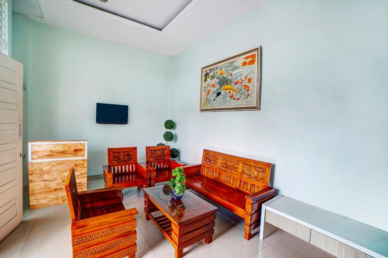 Oyo 91170 Ayahanda Residence Medan Ngoại thất bức ảnh