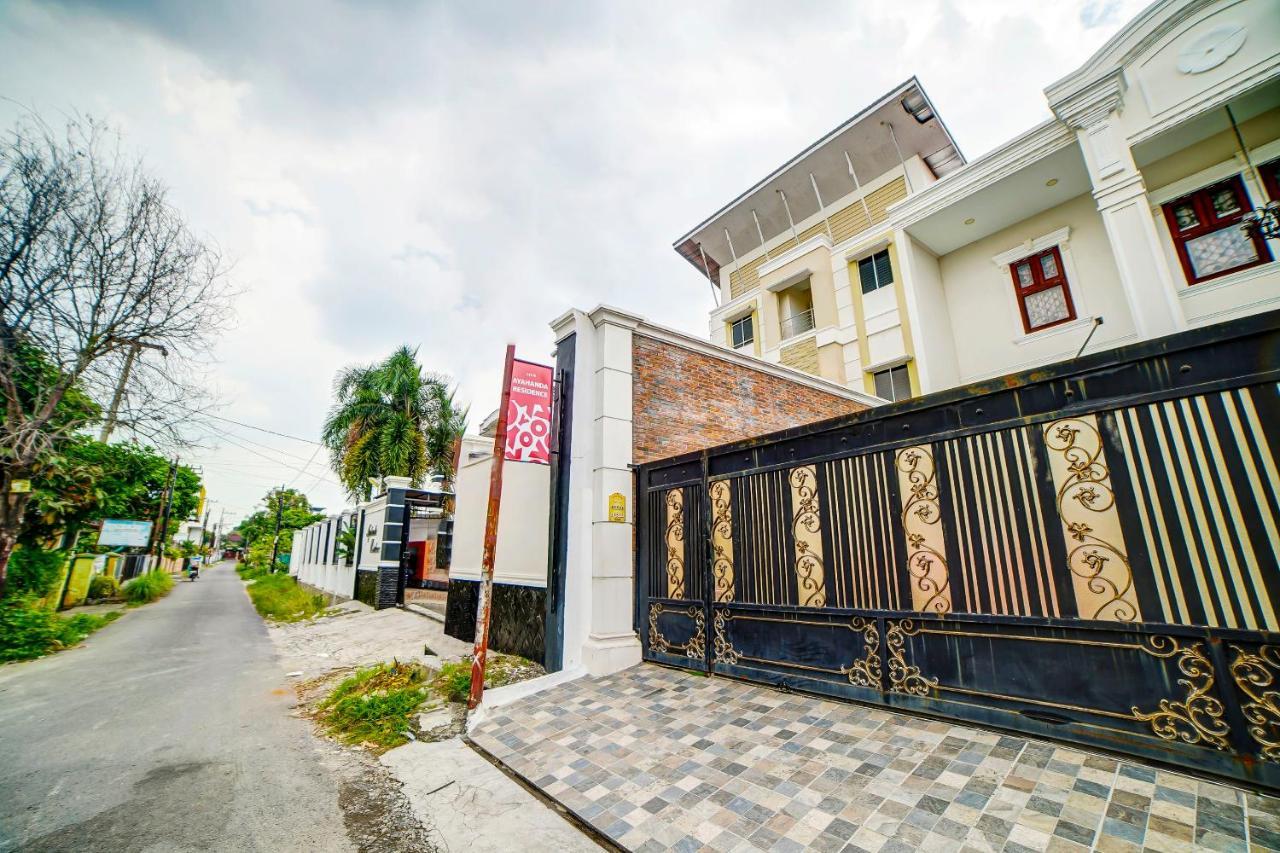 Oyo 91170 Ayahanda Residence Medan Ngoại thất bức ảnh