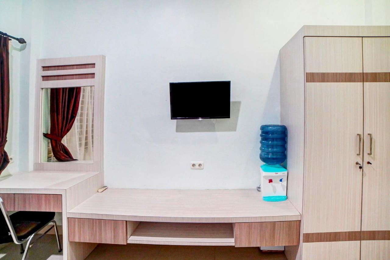 Oyo 91170 Ayahanda Residence Medan Ngoại thất bức ảnh