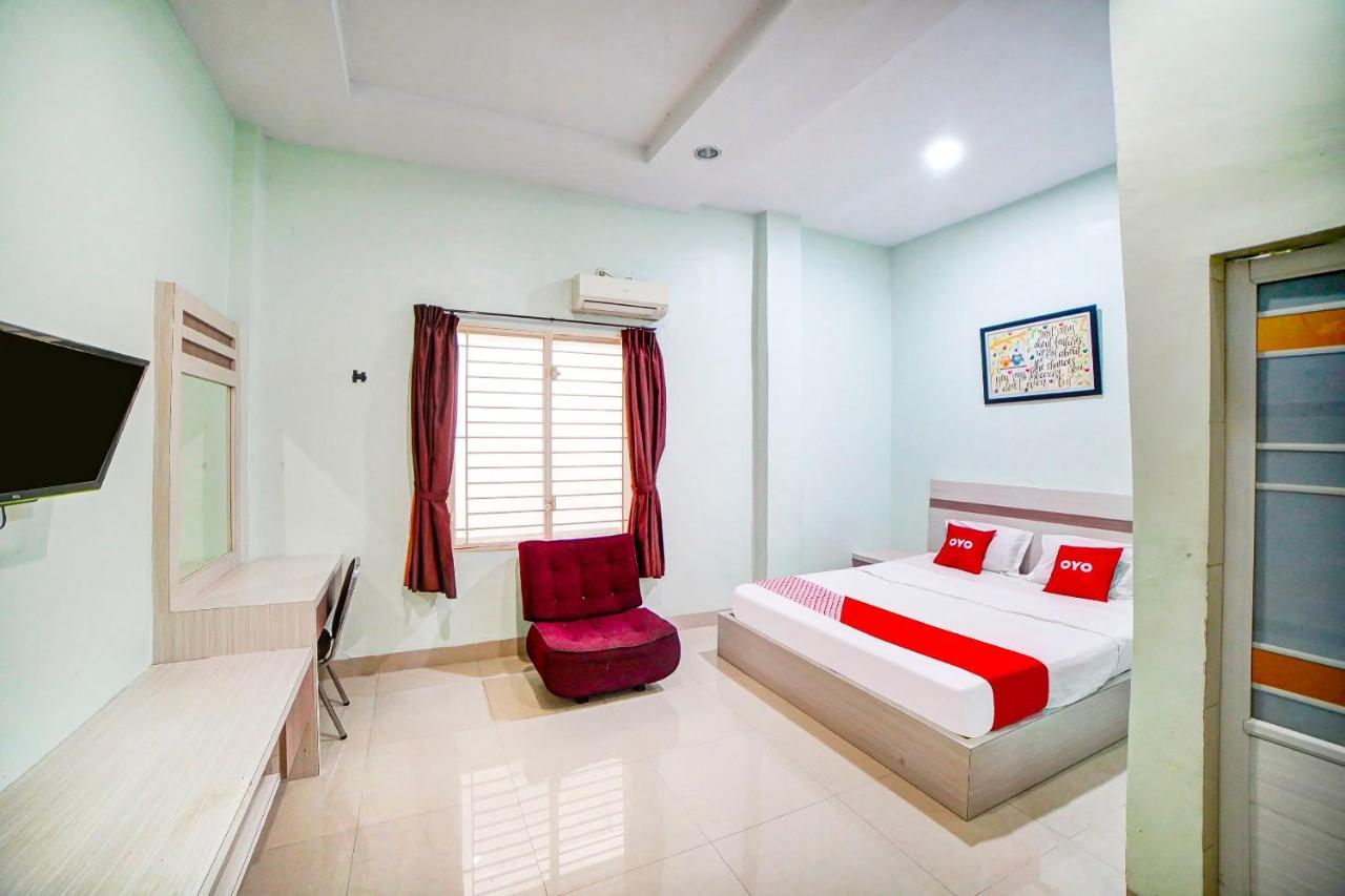 Oyo 91170 Ayahanda Residence Medan Ngoại thất bức ảnh